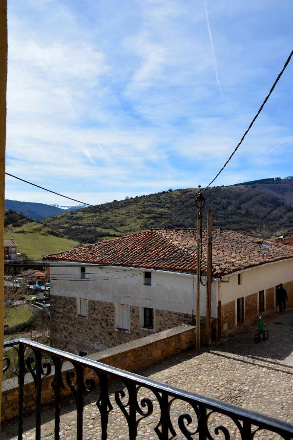 Posada Hoyos De Iregua Villoslada de Cameros Eksteriør billede